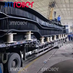 Flexible Corrugated Sidewall Belt Handles Abrasive Materials with Minimal