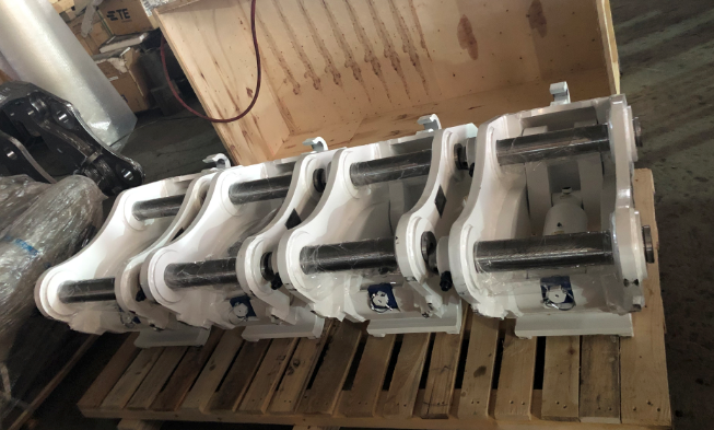 Excavator Mechanical Spare Parts Safety Hydraulic Quick Hitch Release Coupler