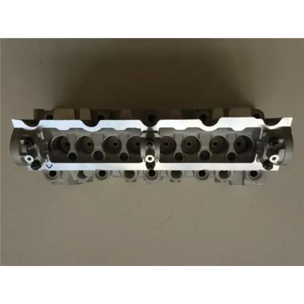 Xud9te Engine Cylinder Head For 1994 - 1999 Peugeot 405 Oem 0200j6 0200s7