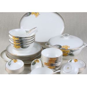 45pc Bone China Dinnerware Set