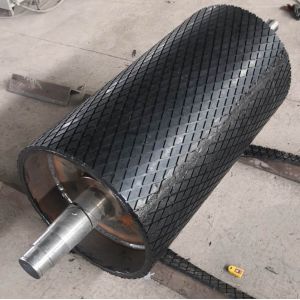 Diamond Pattern Conveyor Pulley Lagging Drum Rubber Lagging Sheet 10 Meter