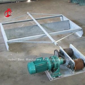 3 Scrapers Chicken Waste Processing Machine , Chicken Manure Scraper 8 Wheels