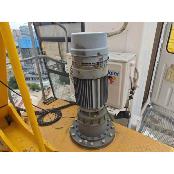 Used ZOOMLION 7020-12 Building Construction Tower Crane For Sale 70m Height