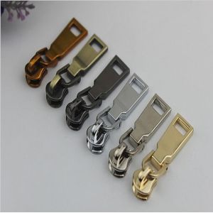 2018 DIY new style custom design zinc alloy 6 color personalized zipper puller