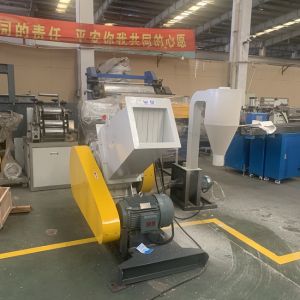PP PVC PE Industrial Pulverizer Machine 300kg/H High Throughput