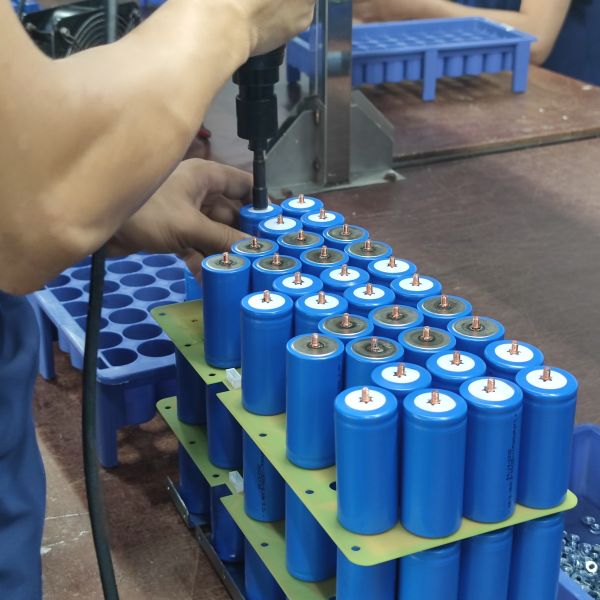 48V 42ah Lithium Ion LiFePO4 Electric AGV Batteries Pack For Motive Power 48V Robot Battery