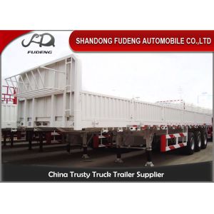 Cheap 40 Tons High Strength Steel Livestock Trailers Custom Height With LED Light for sale