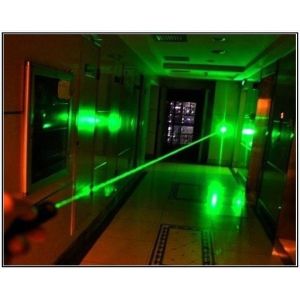 New Long Distance 1000mw 1W Focusable Green laser pointer the Brightest Burning