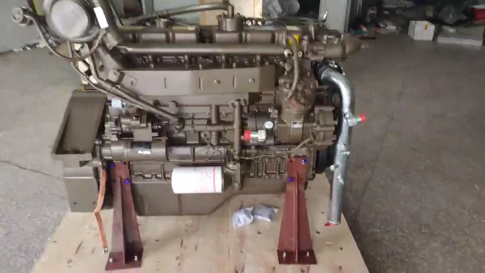 Water Cooled YC6A260 33 Yuchai Diesel Engine Multi Cylinder