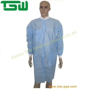 Breathable PP PE Disposable Lab Coats With Knitted Collar