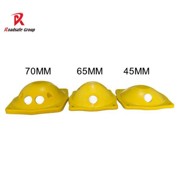 30tons Resistance 45mm 65mm Plastic Road Stud 70mm Cat Eye Reflector