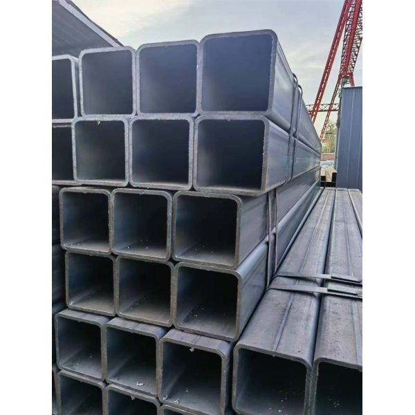 Black Iron Ms Rectangular Steel Channels U-Bar Galvanized Square Tube for Structural