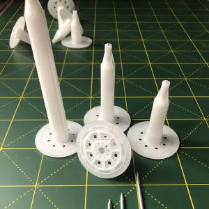 Customizable White Spiral Shank Insulation Anchor For Securely Attaching Boards