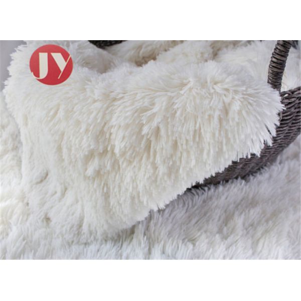 High Pile Knitted Short Plush Material , White Patterned Plush Fabric 45mm Pile Baby Photography