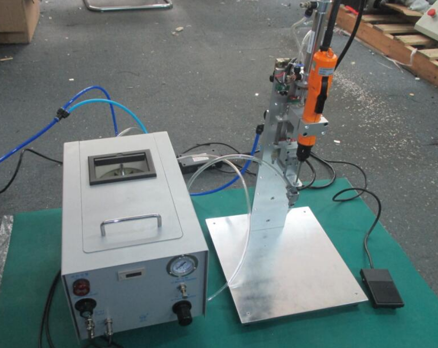 30W Automatic Screw Feeder Driver Electrolytic Nickel Plating Screw Surface