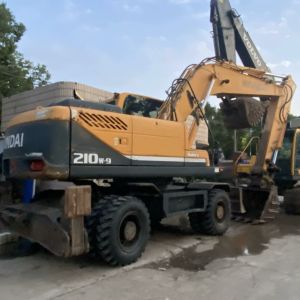 2020 Good Quality original paint 21ton Hyundai 210 used Wheel Excavator with