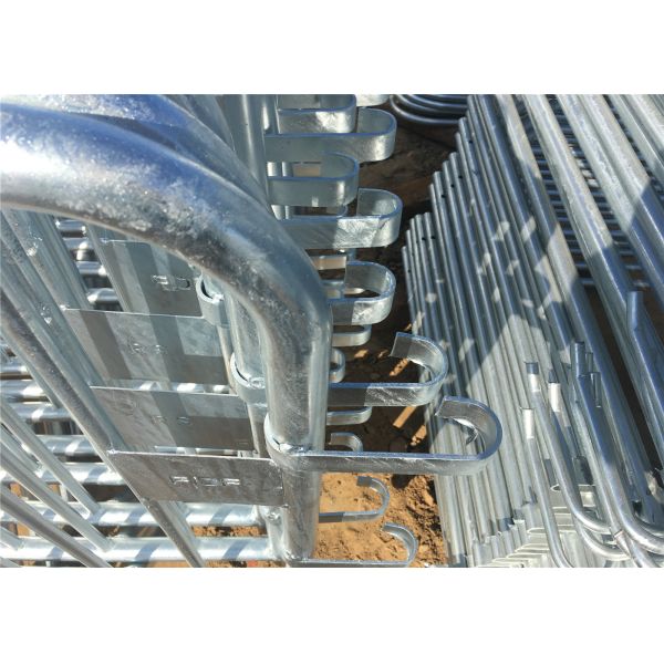 Crowd Control Barriers Removable Available Powder Painted, Hot Dipped Galvanized