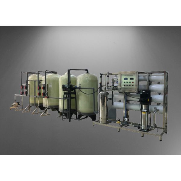 4TPH RO Machine With Standby Water Softener System For Remove Dissolved Solids