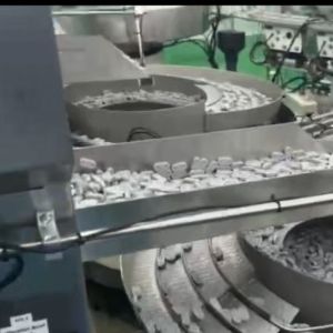 Automatic Euro Cap Assembly Machine For Pull-ring Folding And Broken Caps Fast