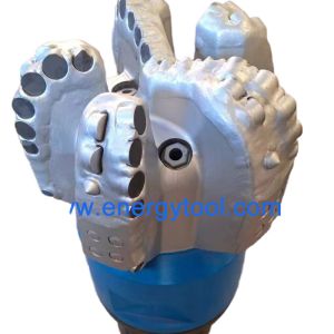 8.5 Inch 5 Blades API PDC Diamond Cutter Drill Bit