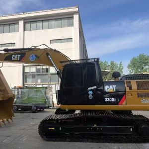 Low Operating Hours Fuel-Efficient CAT330D2 Excavator with Durable Undercarriage