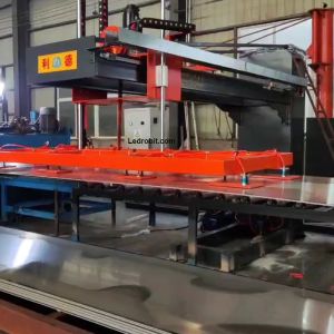 China Aluminum Plate Handling Robot Intelligent Industrial Handling Arm Manipulator Robot Equipment on sale