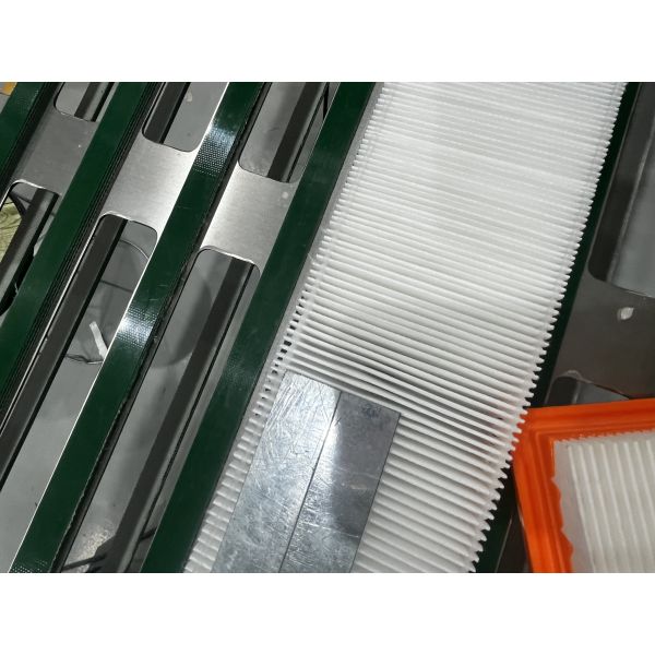 700 Fully automatic PP intermittent gluing production Line (the third generation)