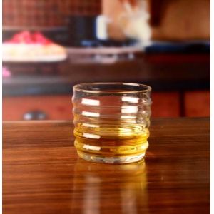 Anti Skidding Handmade Whiskey Glass With Wave Pattern
