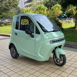 3-Wheeled Tuk Tuk motor Trike 180CC Motorized tricycle with Automatic Transmissi
