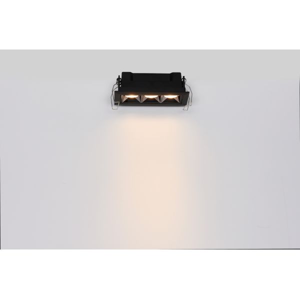 Black 9 Watt Led Downlight 100 - 277V 50 60Hz 50000H Multi Beam Angle