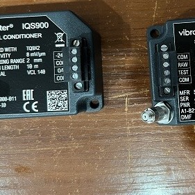 IQS900 Signal Conditioner 204-900-000-011 A1-B21-C1-H10-I0 Proximity Measurement