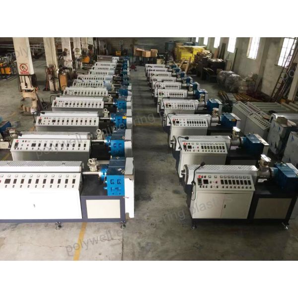 Tupe Pipe Bar Extrusion Line Plastic Profile Single Screw Extruder For Heat Insulation Strips