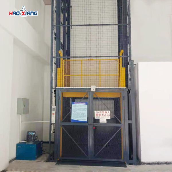 Heavy Load Hydraulic Lift - Smooth Vertical Transport, 2m x 1.8m Platform,