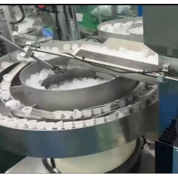 Automatic Euro Cap Assembly Machine For Pull-ring Folding And Broken Caps Fast