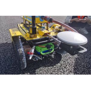 Intelligent Robot Prime Line Road Marking Machine GPS Satellite Positioning