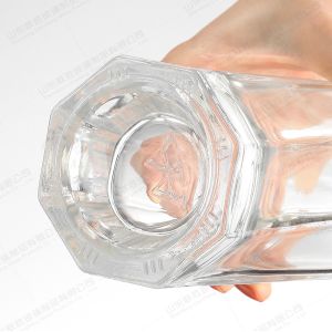 Bottle color Customized Luxury XO Brandy 700ml Glass Spirit Bottles with Glass