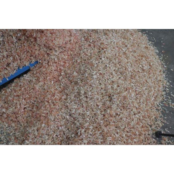 Quality Spiral Shaft Small Industrial Wood Shaving Making Machine For Animal Poultry Chicken Horse Bedding wholesale