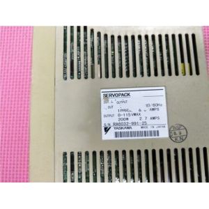 Yaskawa SGDE-02BP AC SERVO AMPLIFIER 8/2.7A 100-115V 50/60HZ 200W NEW