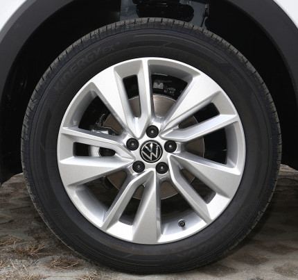 VW T-Cross 2023 1.5L Automatic Shushi Version Small 5 Door 5 Seats Gasoline SUV