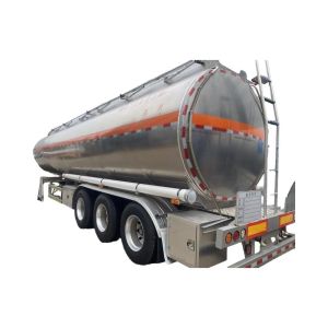 China CIMC Robust Fuel Tanker Semi Trailer: Designed for Safe and Efficient Transportation of Liquid Fuels and Hazardous Materials on sale