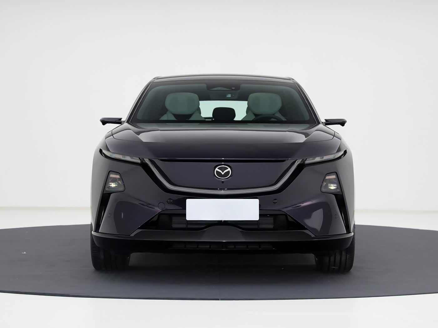 Mazda EZ-60 2025 Pure Electric 600 MAX with 4.55 L/100km and 4 Door 5 seats