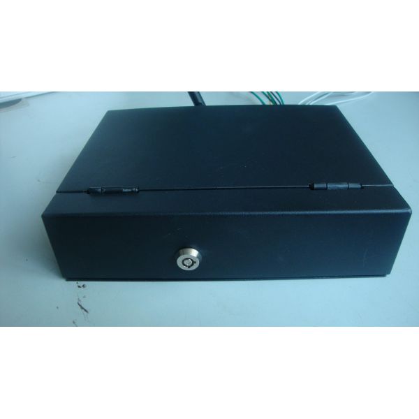 VGA / AV WIFI Advertising HD Media Player Box With GPS For Bus And Card