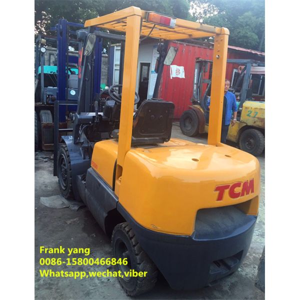 Quality 3 T Reconditioned Forklift Trucks Diesel Fuel Type 3000 Kg Rated Loading Capacity wholesale