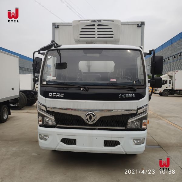 Quality CCC Manual Freezer Box Truck 10t Small Reefer Van wholesale