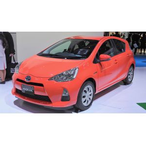 Automotive Toyota Aqua Hybrid Battery High Mileage Customized Solution