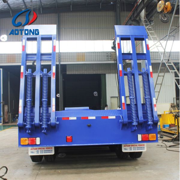Truck Trailer 3 Axles/ 4 Axles 13000--16000mm Length 50 Ton Lowboy Trailer in Kenya