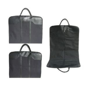 China Spunbond Foldable Garment Bag 100% PP Non Woven Material on sale