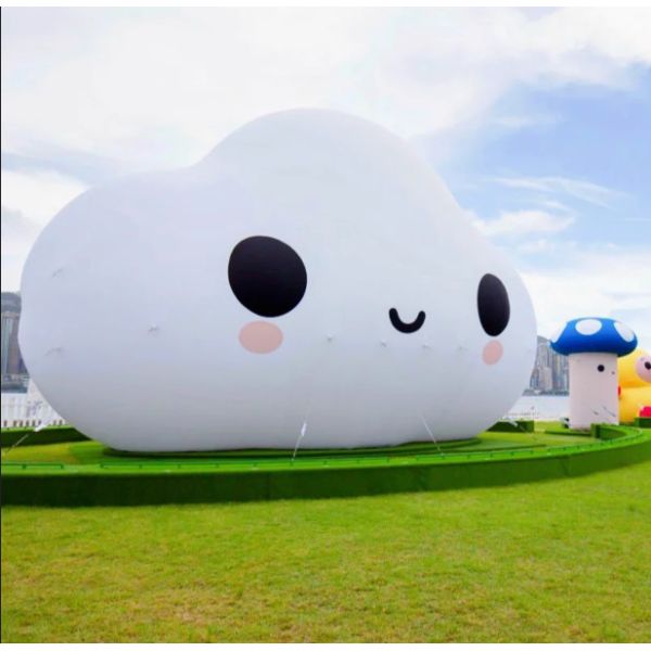 Custom inflatable cloud model with shaped cloud-shaped three-dimensional cartoon
