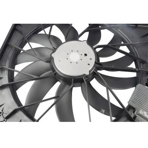 Durable And Practical 850w Engine Cooling Fan A2205000293 For BENZ