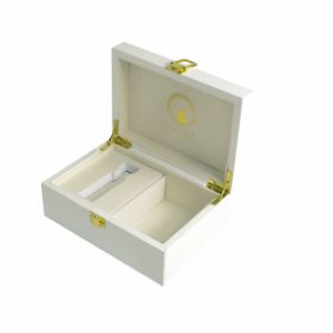 Environmentally Friendly Perfume Wooden Box 200*100*200mm With Glossy Varnish